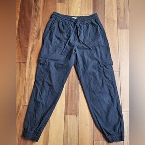 Garage women’s black Cargo Pants